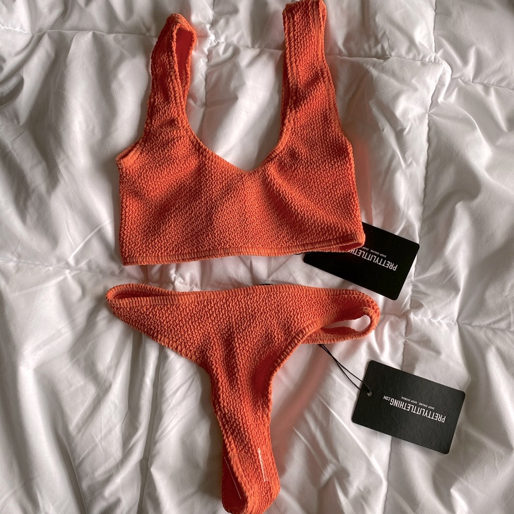 PretttLittleThing crinkle bikini